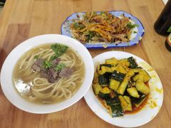 -十二忠手拉面(中华路店)
