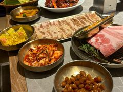 -草家酱蟹炭火烤肉店(珲春南路一店)