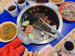 -马路边边串串香(苗栗路店)