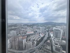 -亚洲国际大酒店·云顶阁旋转自助餐厅