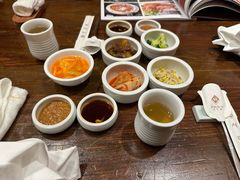 -萨拉伯尔(燕莎友谊商城店)