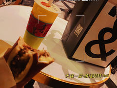 -BUTTERFUL&CREAMOROUS 黄油与面包(万象城店)