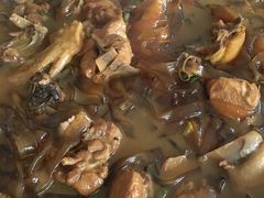 -华龙特色大骨鸡农家菜馆