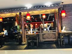 门面-张氏宽窄巷成都名小吃(茂业百货华强北店)