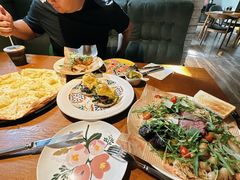 -JINNS锦时 steak&pizza(浸信会礼拜堂旧址店)