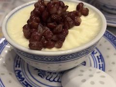 -广信牛奶甜品世家(台东店)