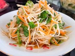 凉拌恰玛古-新疆欣悦饭庄