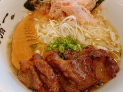 和牛白酱油拉面-面屋 猪一