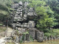 -梭布垭石林景区