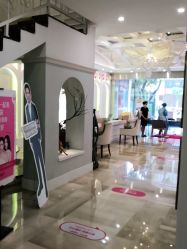 点击看大图 -广州健丽·去眼袋医疗美容机构