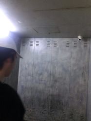 -逝水玩具折扣店