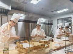 -伊喜饺子·烤鸭(五道口学院路店)