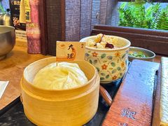 -银米·云南传统过桥米线(双廊黑金冠店)