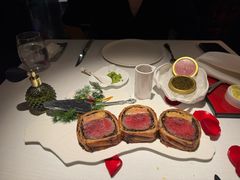 -弦月窗LUNETTE BY AMANDA(复兴路店)