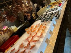 -半岛翡丽海鲜自助餐厅(观风亭店)