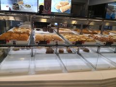 面包甜点陈列柜-BreadTalk面包新语(长寿路地铁站店)