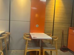 -华莱士·全鸡汉堡(五号路店)