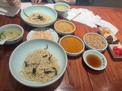 -裕兴记•蟹黄面馆(人民广场店)