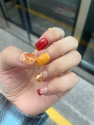 -UGIRL有个美甲