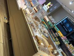 -好利来(彩香店)