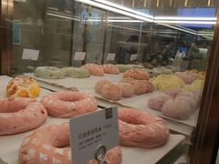 草莓魔法棒-奈雪的茶(新天地广场PRO店)