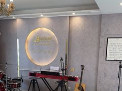 -乐尚音乐空间·钢琴·声乐·架子鼓(会展中心店)