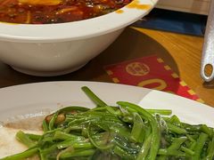 -肥仔文澳门猪骨煲(南京西路店)