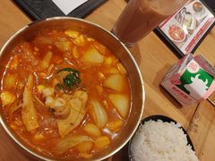 -Red Rice米饭主题餐厅(荔枝角店)