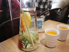 -小鱼小牛·鱼牛干锅·脆鱼火锅(世欧广场店)