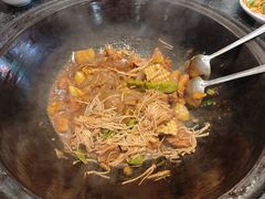 -老渔翁炖鱼坊(黄海西路东山店)