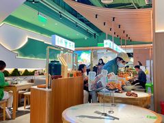 大堂-百春原湖南牛肉粉(百联世纪店)