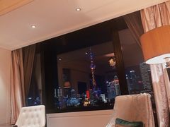 -LONG BAR 廊吧(外滩华尔道夫酒店)