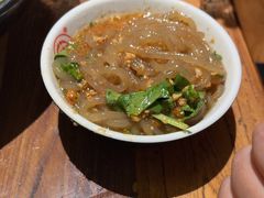 -万记麻辣烫国展总店