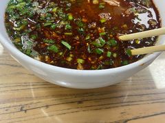 -陇上全荟兰州传统牛肉面(延吉路店)