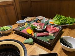 -炼火烤肉店