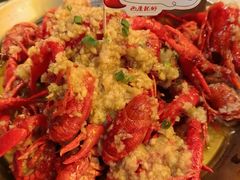 -巴厘龙虾·榜首油焖大虾(音乐学院·沿江酒馆店)