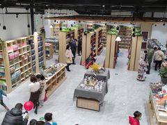 -新华书店(印象城店)