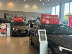 -上海永达奥诚奥迪4S店(申江路店)