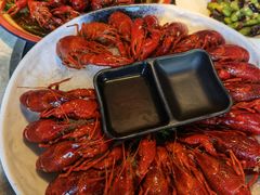 -沪小胖小龙虾(淮海中路旗舰店)