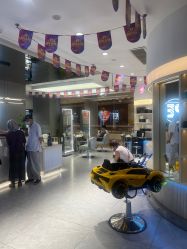 -PE SALON