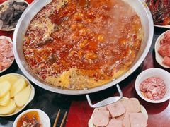 -储奇门鳝鱼火锅(总店)