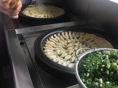 -小姜锅贴(凤凰街店)
