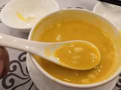 南瓜忌廉海鲜汤-岭南海晏楼(东晓南店)