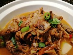 -老板很二(吉大店)