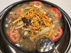 -乡土特色.冷锅鱼.牦牛肉火锅