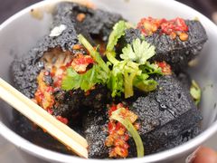 -黑色经典臭豆腐·湖南特产(步行街店)