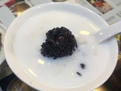 椰汁黑糯米-阿坤传统手工小吃(沙坪坝店)