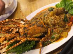 -J Daeng Seafood
