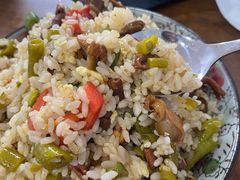 -老头爱马仕酸豇豆炒饭(丰富路店)