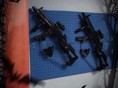 -VR+乐园·VR电竞·家庭亲子·密室逃脱·轰趴团建